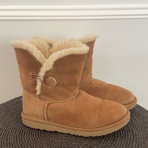 UGG Classic Tan Boots with Shearling